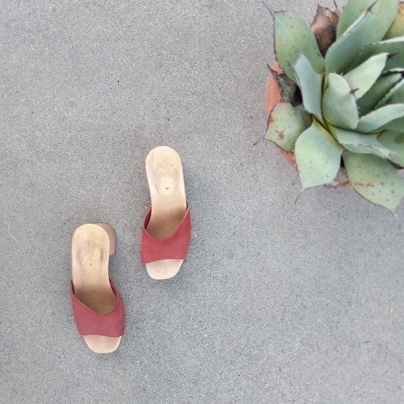 Vintage Studded Heeled Mules - Picture 5 of 16